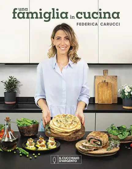 CUCCHIAIO D`ARGENTO. UNA FAMIGLIA IN CUCINA (IL)