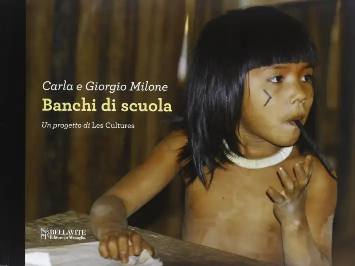 Banchi di scuola. Un progetto di Les Cultures