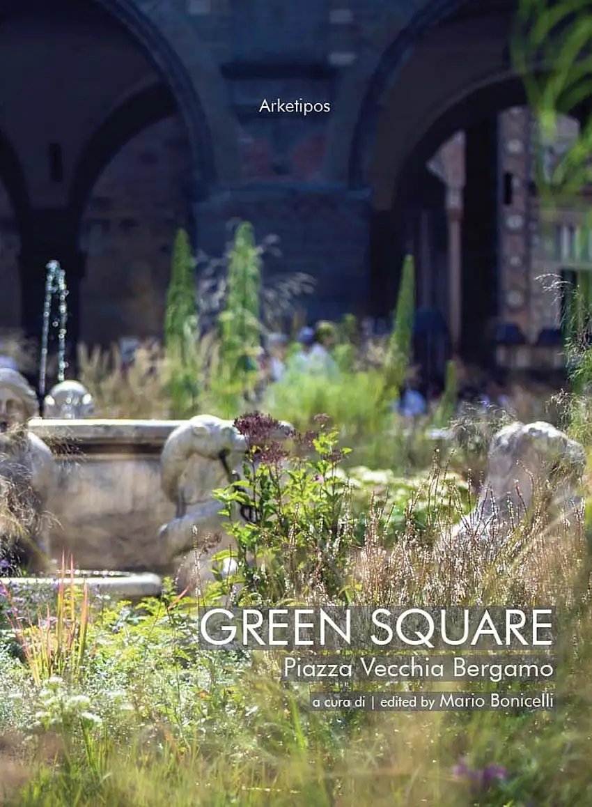 Green Square. Piazza Vecchia Bergamo